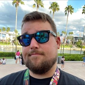 Meet your Posher, Andrew